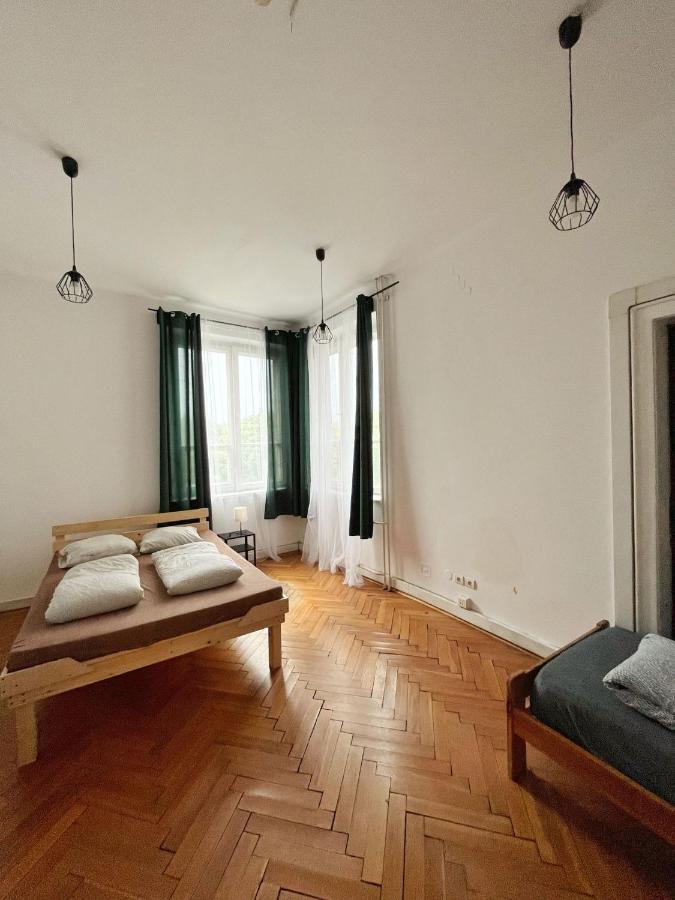 Nice View Rooms In Old Town Krakow Exterior photo